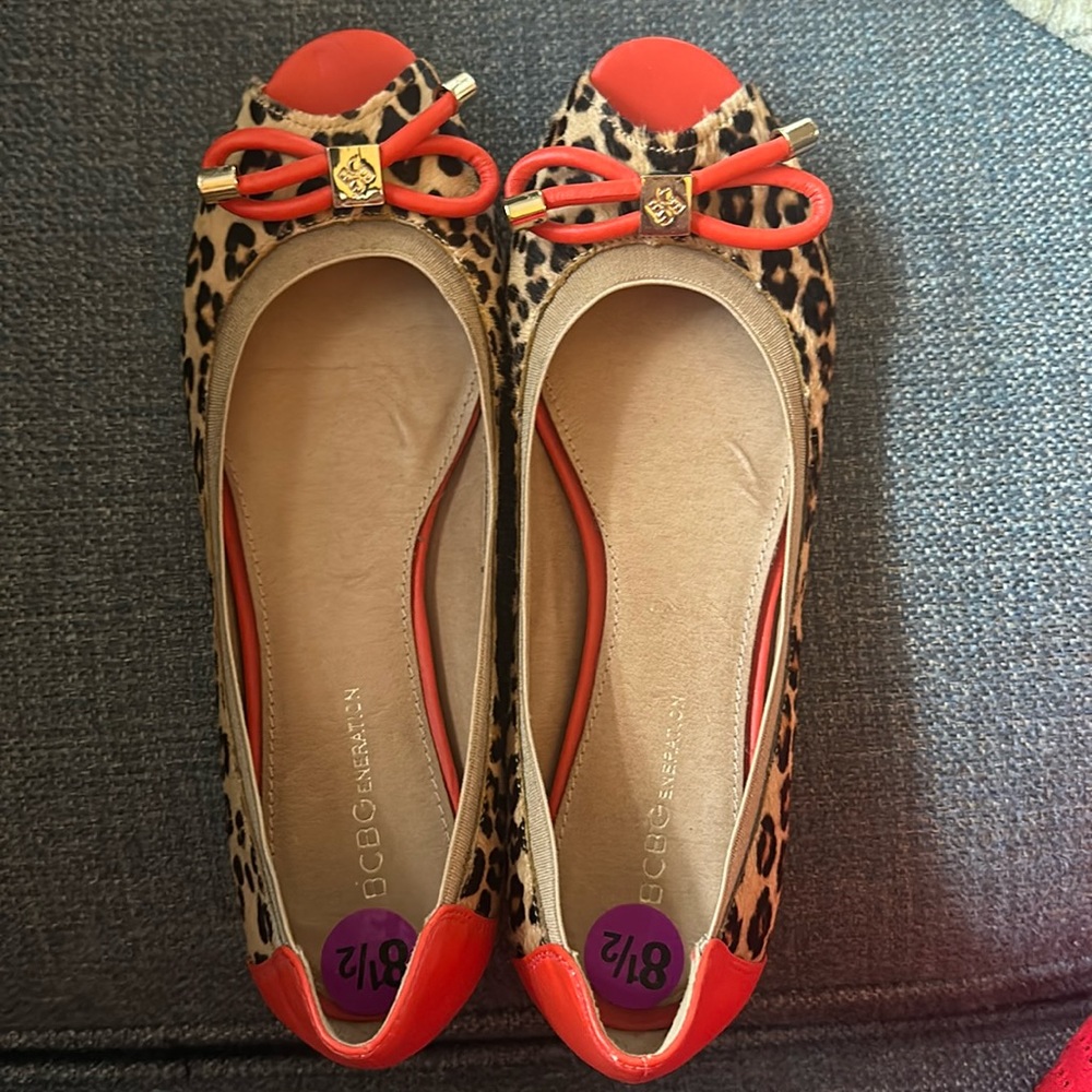 BCBG leopard and orange flats. Size 8.5. New.